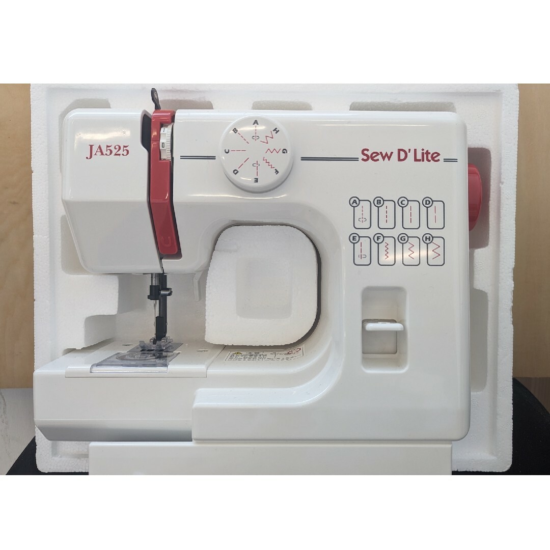 ジャノメ コンパクトミシン ソーデライトJA525 ハンドメイドのハンドメイド その他(その他)の商品写真