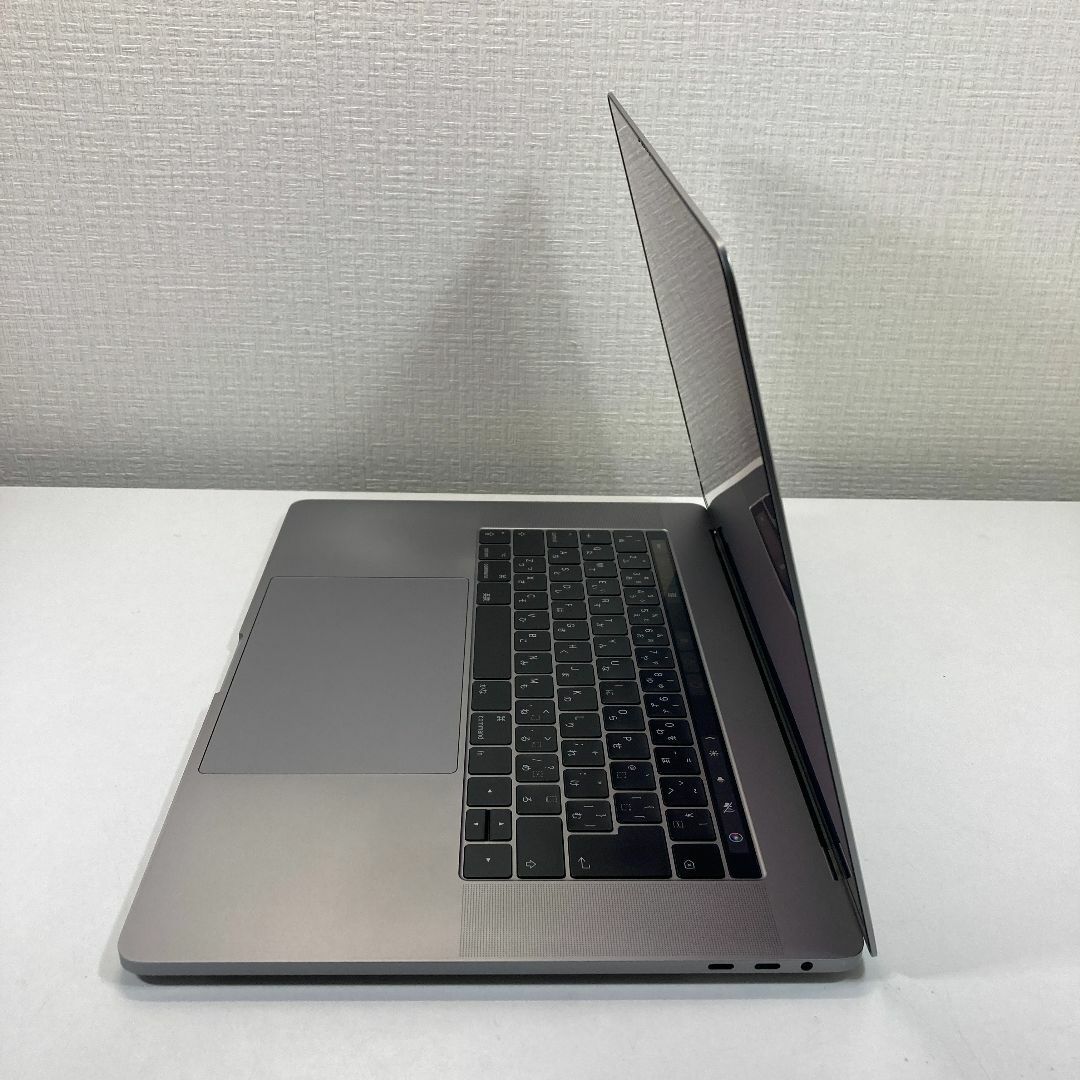 Apple MacBook Pro Core i7 ノートパソコン （L37）