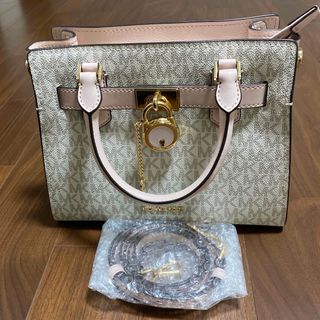 Michael Kors マイケルコース 2way ショルダーバッグ シグネチャー