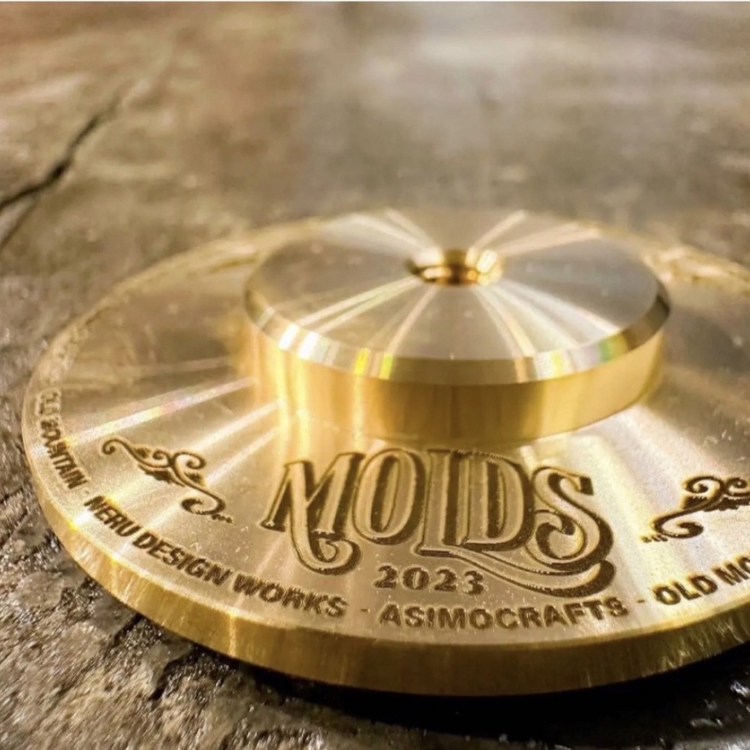 MOLDS TOKYO 限定ver 38灯ミヤビMIYABI真鍮スタンドセット | フリマアプリ ラクマ