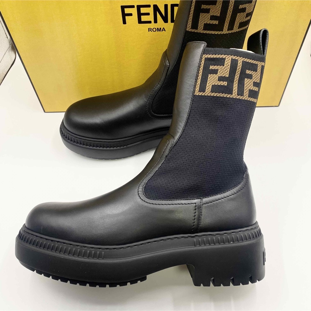 新品未使用！送料込み★FENDI★ドミノ バイカーブーツ FF サイドゴア