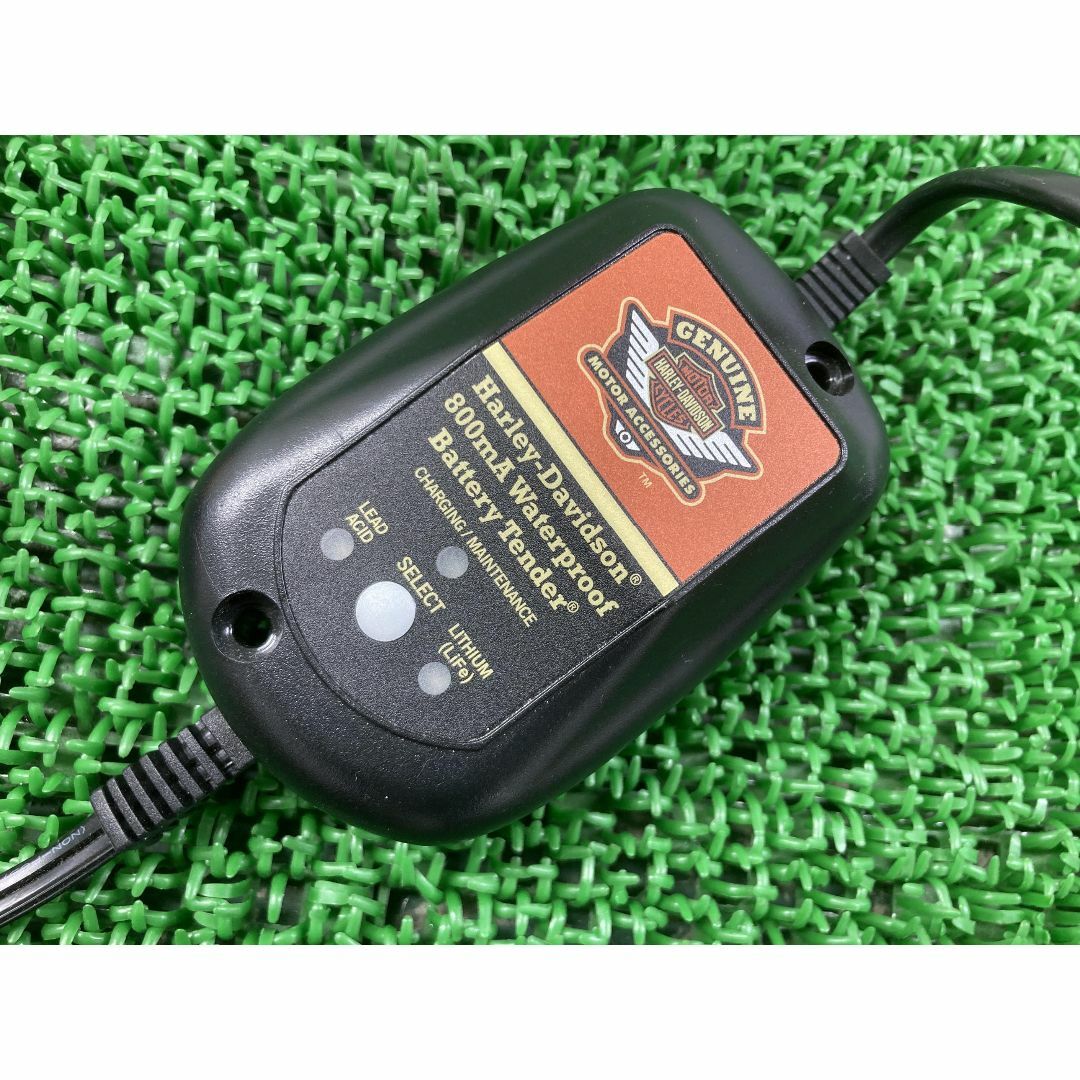 バッテリーチャージャー 022-0326-HD ハーレー 純正  バイク 部品 充電器 12V 800mA コンディション良好 割れ欠け無し 車検 Genuine:22318965