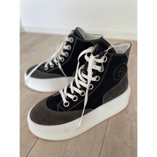 エムエムシックス(MM6)のMM6 MAISON MARGIELA　プラットフォーム ハイカット スニーカー(スニーカー)