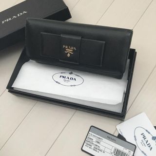 プラダ(PRADA)の❥ PRADA サフィアーノ リボン 長財布(財布)