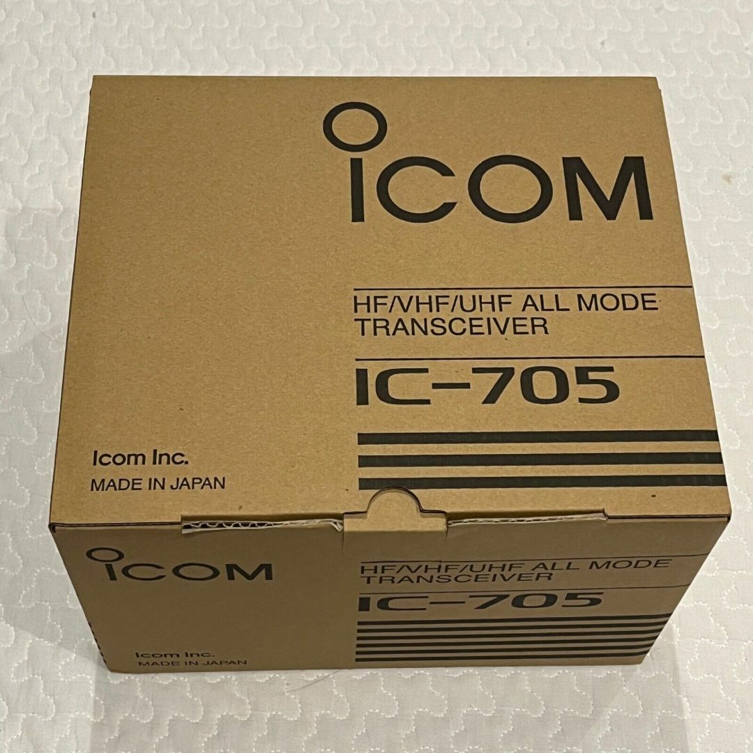 ほぼ新品　IC-705 HFアマチュア無線機 ICOM