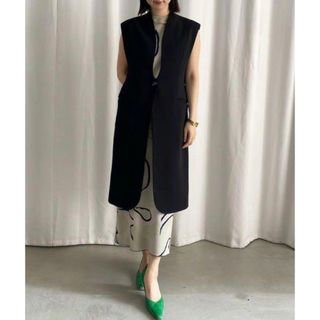 アメリヴィンテージ(Ameri VINTAGE)のWAVE COLLAR ANGULAR VEST ロングベスト(その他)