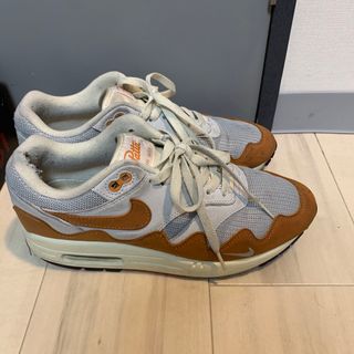 NIKE AIRMAX1PATTAブレスレット付き