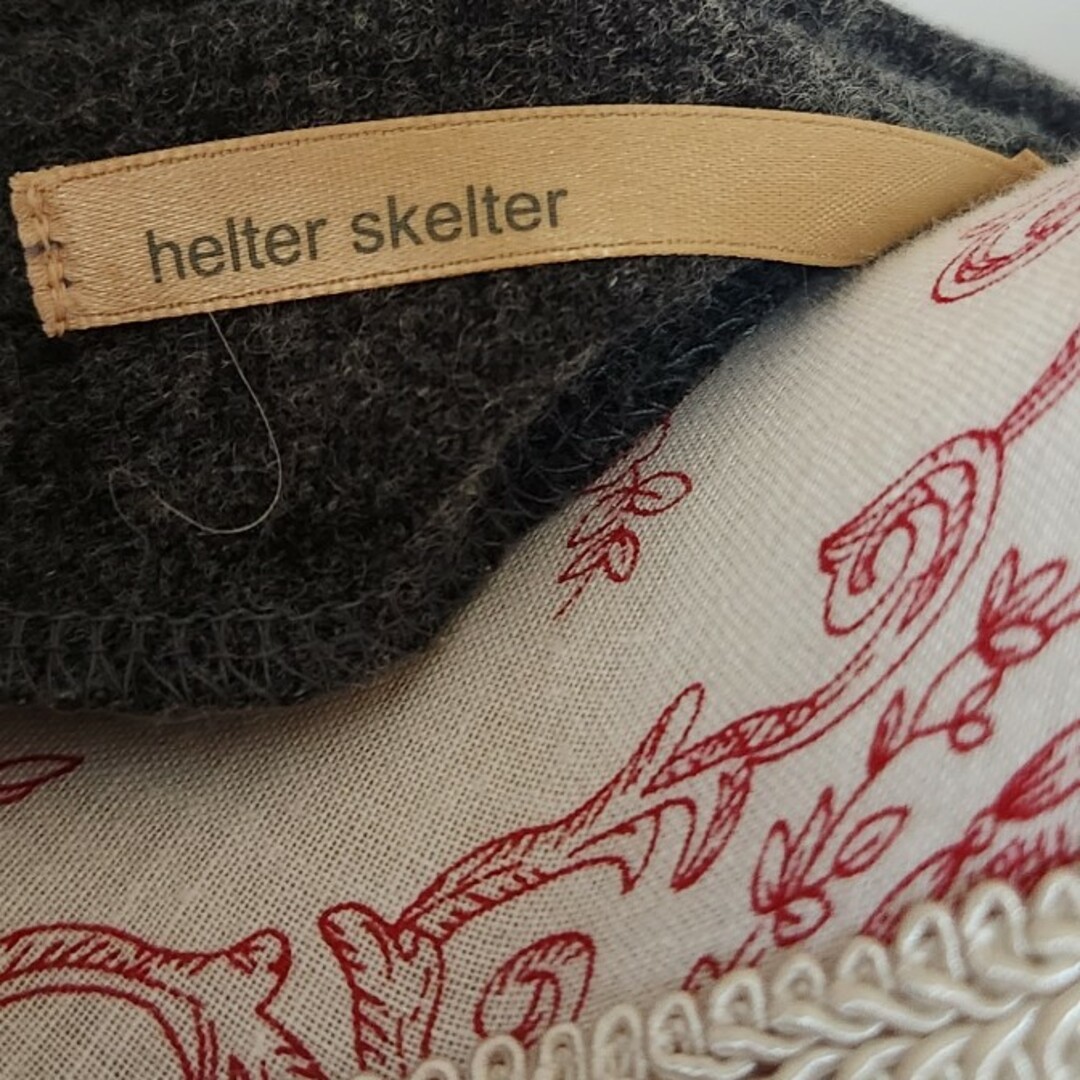 helter skelter(ヘルタースケルター)のヘルタースケルター　美品　長袖　フリル　ワンピース レディースのワンピース(ひざ丈ワンピース)の商品写真