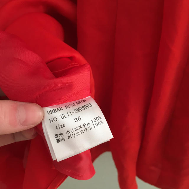 URBAN RESEARCH(アーバンリサーチ)の赤スカート レディースのスカート(ひざ丈スカート)の商品写真