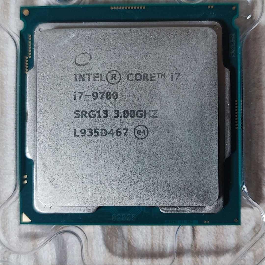 PCパーツintel core i7 9700