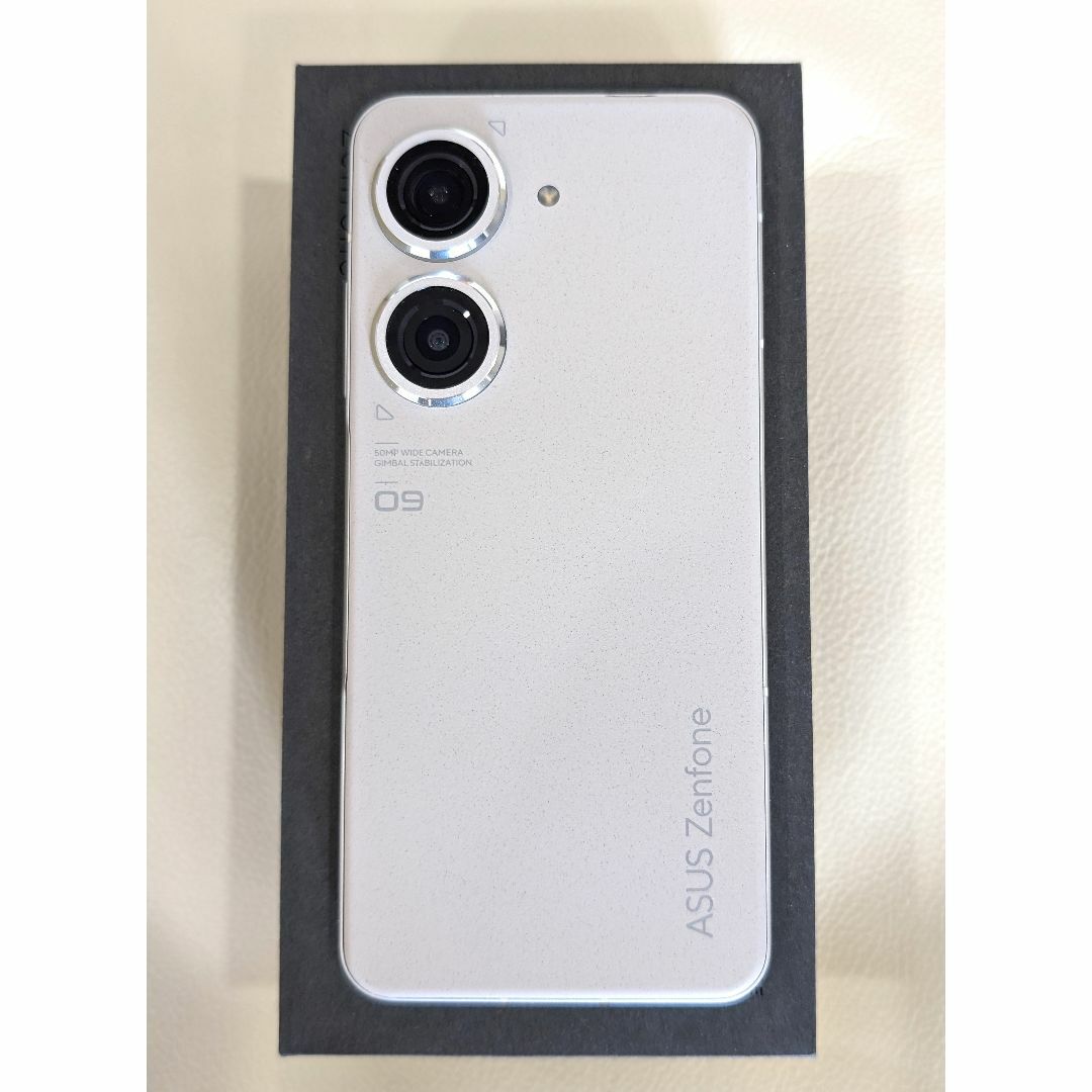 ASUS - ☆美品☆ASUS Zenfone9 8GB / 256GB ホワイト【国内版】の通販