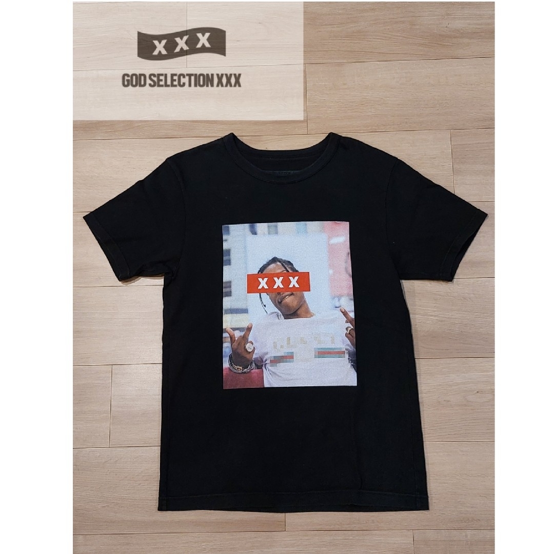 《値下げ中》《２４時間以内発送》god selection xxx　Tシャツ