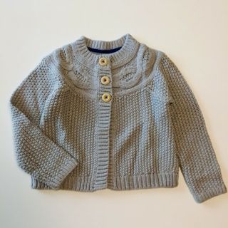 ボーデン(Boden)の新品　Mini Boden ケーブルニットカーディガン　 4-5Y　ミニボーデン(カーディガン)