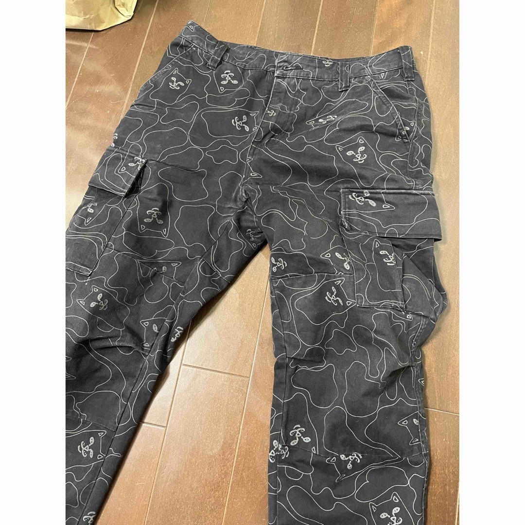 RIPNDIP - RIPNDIP NERMAL CAMO CARGO PANTS カーゴパンツの通販 by