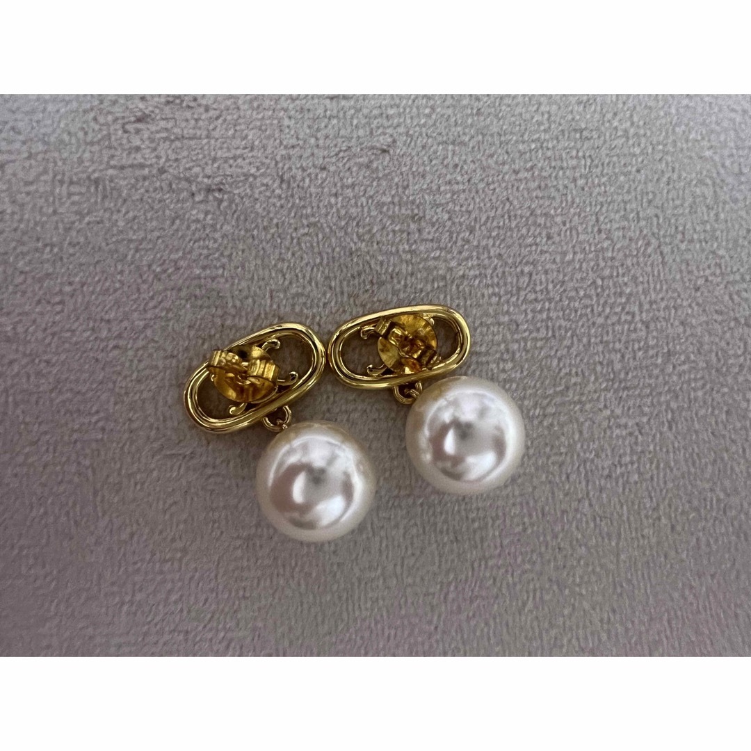 トリオンフ パールピアス セリーヌ風