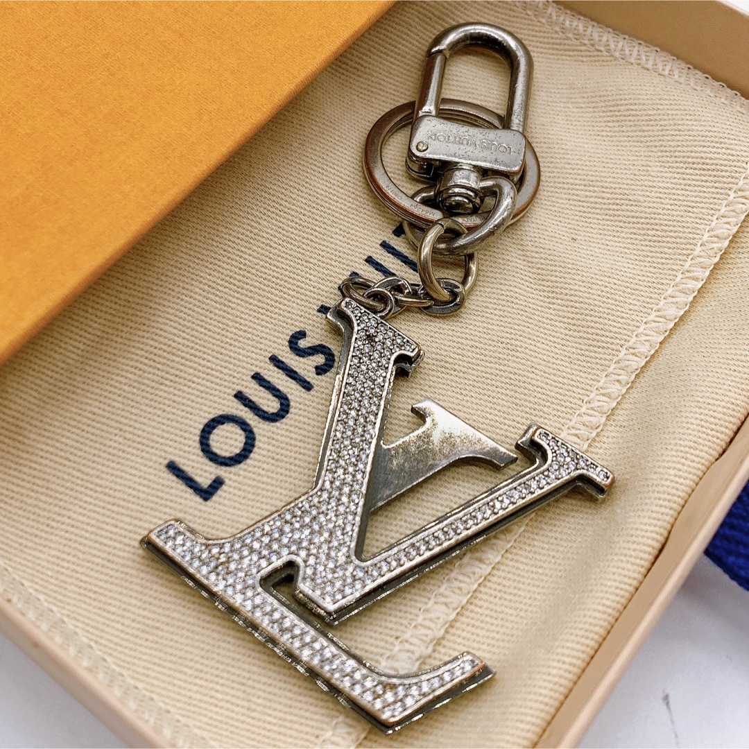 LOUIS VUITTON ポルトクレ LVカプシーヌ クリスタルストラス