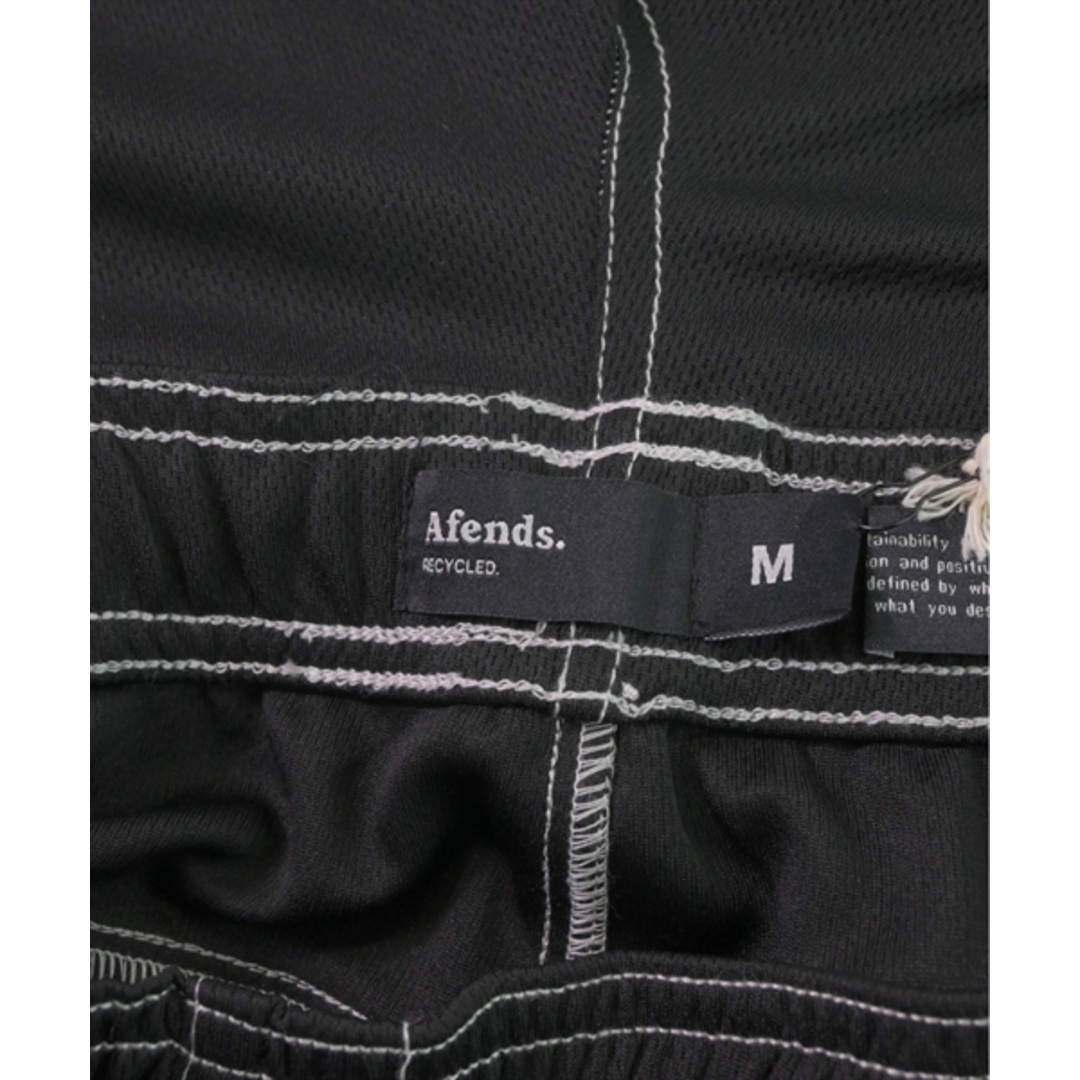 Afends(アフェンズ)のAFENDS アフェンズ ショートパンツ M 黒 【古着】【中古】 メンズのパンツ(ショートパンツ)の商品写真