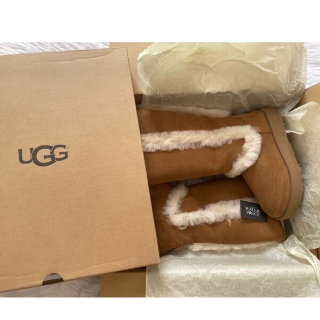 UGG(アグ)のUGG【限定完売】 新品 防水ブーツ アグオーストラリア ムートンブーツ ロング レディースの靴/シューズ(ブーツ)の商品写真