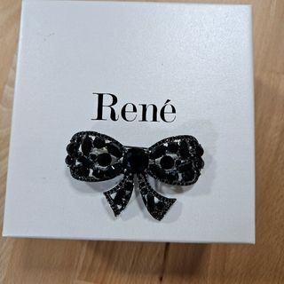 RENE ルネ　リボンブローチ　アクセサリー　フォクシー　トゥービーシック