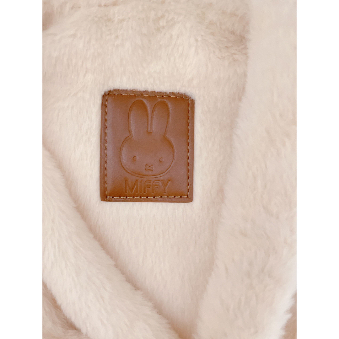 miffy(ミッフィー)のみーこ様専用　miffyモコモコバック　トートバッグ　ミッフィバック レディースのバッグ(トートバッグ)の商品写真