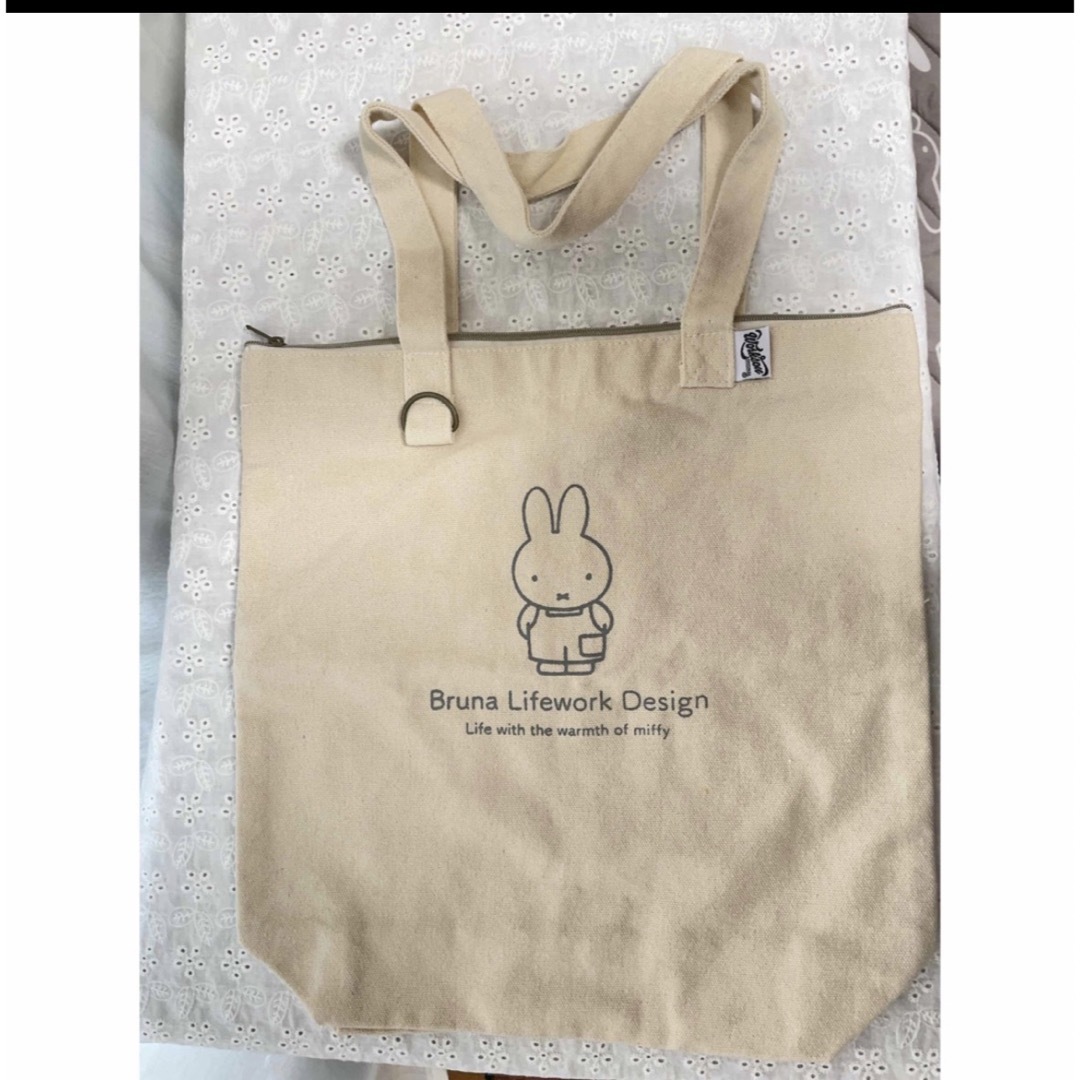 miffy(ミッフィー)のみーこ様専用　miffyモコモコバック　トートバッグ　ミッフィバック レディースのバッグ(トートバッグ)の商品写真