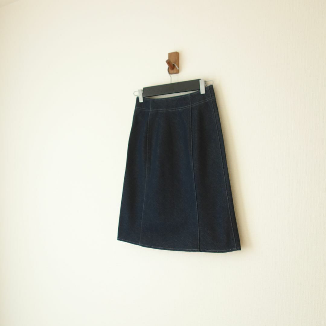 COMME CA ISM(コムサイズム)のCOMME CA ISM/デニムスカート レディースのスカート(ひざ丈スカート)の商品写真