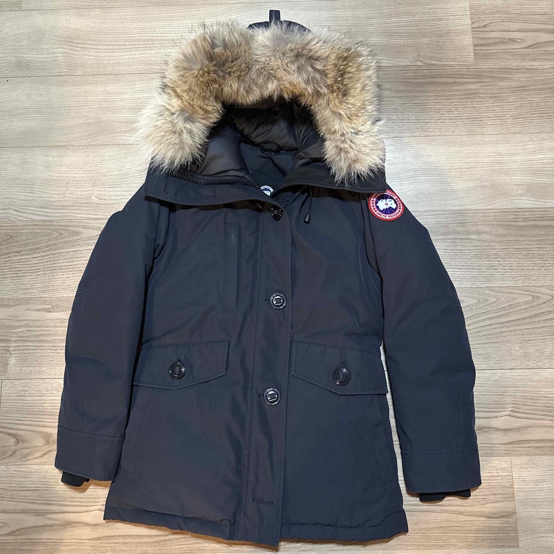 CANADA GOOSE(カナダグース)のCANADA GOOSE ダウンコート　S/P レディースのジャケット/アウター(ダウンコート)の商品写真