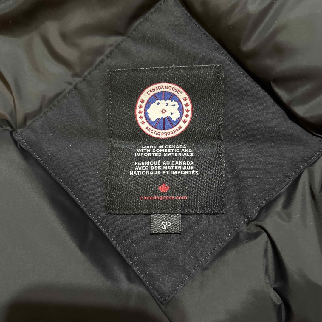 CANADA GOOSE(カナダグース)のCANADA GOOSE ダウンコート　S/P レディースのジャケット/アウター(ダウンコート)の商品写真