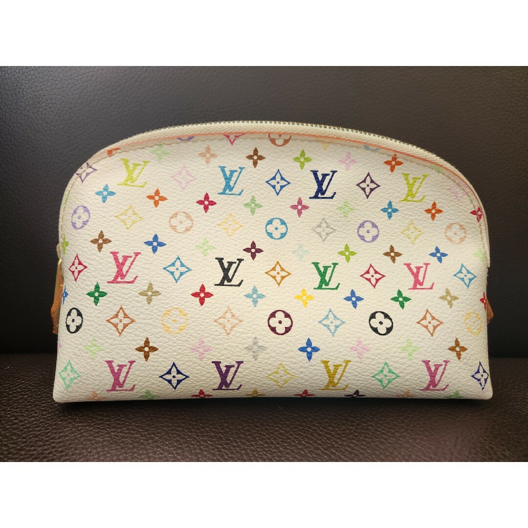 LOUIS VUITTON(ルイヴィトン)のLOUIS VUITTON ルイヴィトン　ポーチ　マルチカラー レディースのファッション小物(ポーチ)の商品写真