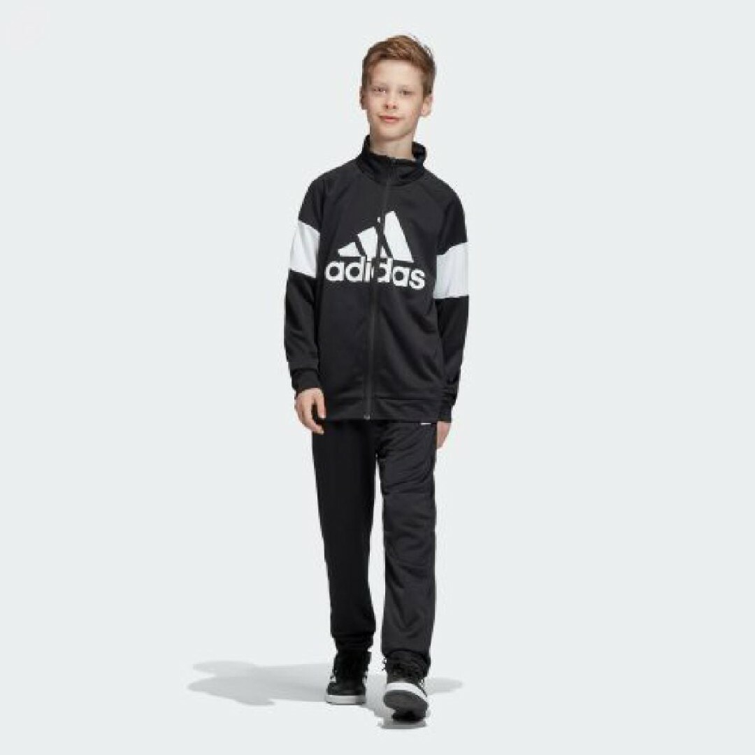 adidas(アディダス)の新品　アディダストラックスーツ　 ジャージ上下　セットアップ　ジュニア 130 キッズ/ベビー/マタニティのキッズ服男の子用(90cm~)(その他)の商品写真