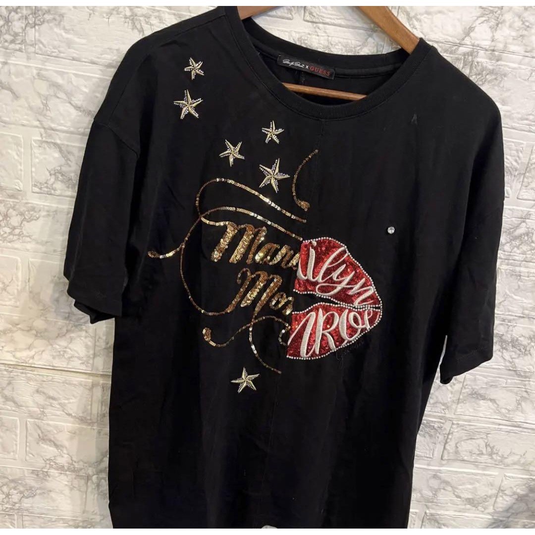 GUESS(ゲス)のゲス　GUESS Tシャツ tee マリリン・モンロー コラボ キスマーク メンズのトップス(Tシャツ/カットソー(半袖/袖なし))の商品写真