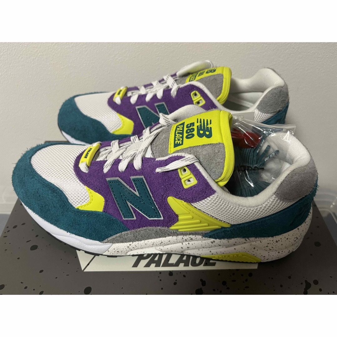 Palace × New Balance 580 Green