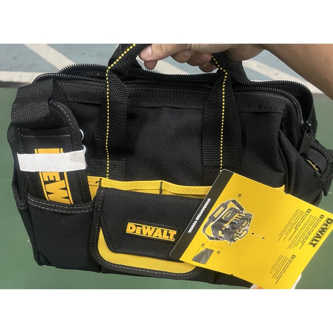 新品　デウォルト　DEWALT 工具箱　ツールバック売ります