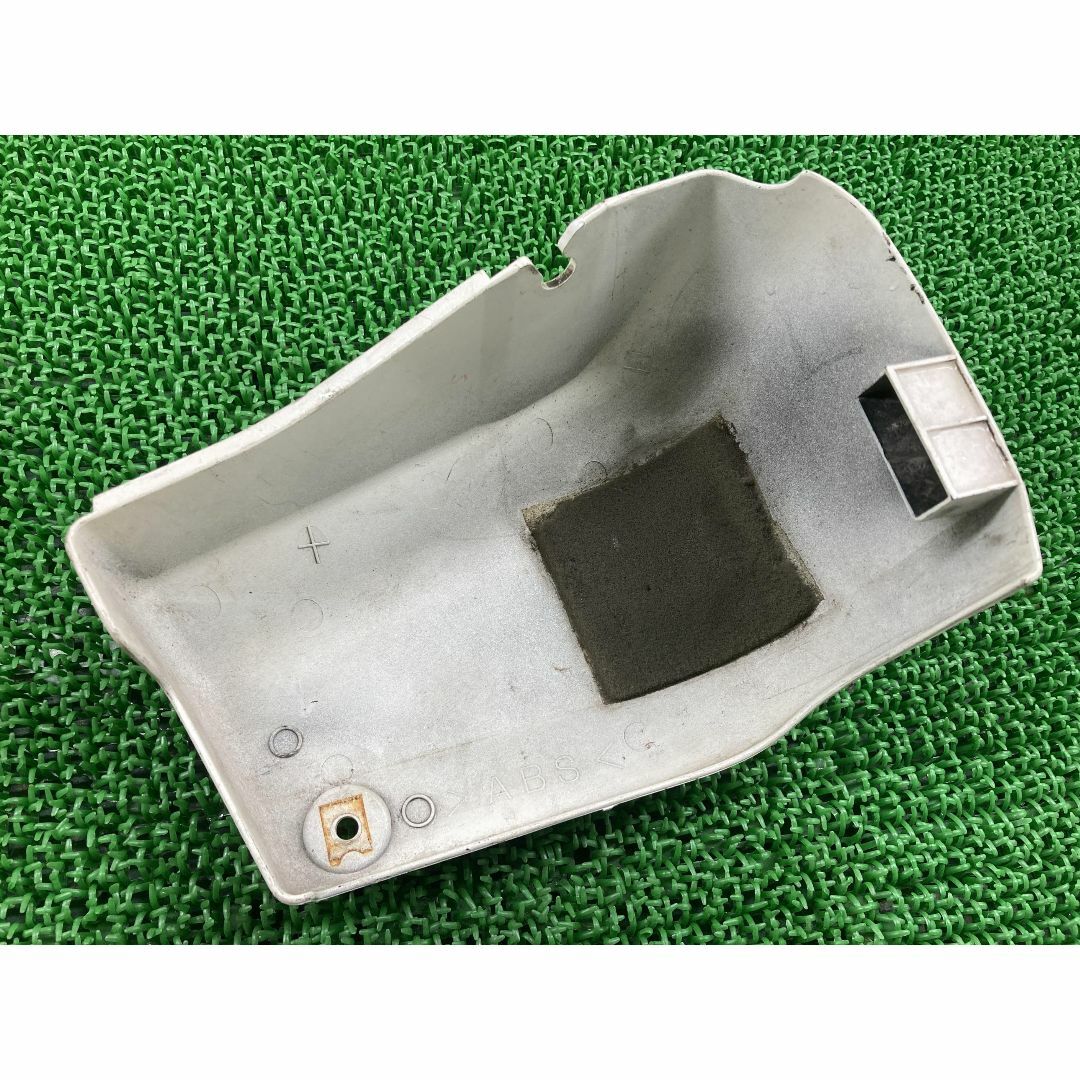 ドラッグスター250 サイドカバー 左 パール ヤマハ 純正 中古 バイク 部品 VG02J 割れ欠け無し 品薄 希少品 ニューパールホワイト 車検 Genuine:22304636