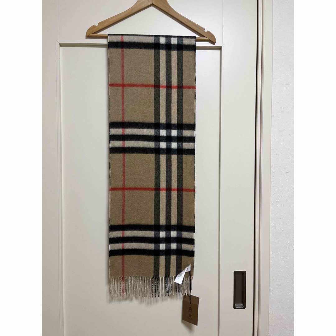 BURBERRY - BURBERRY バーバリー マフラー カシミア100% タグ BURBERRY - BURBERRY バーバリー マフラー カシミア100% タグ