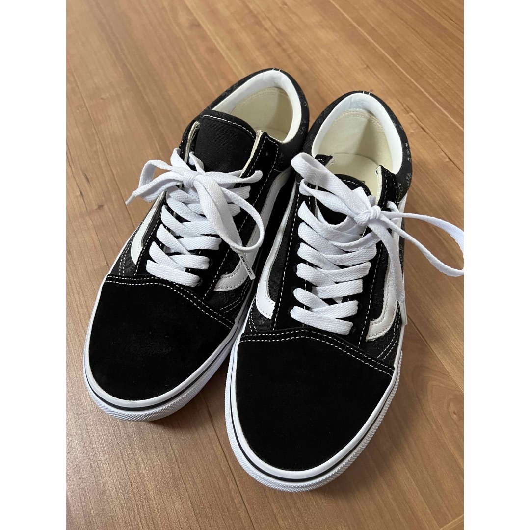 工場直送 BUMP OF CHICKEN×VANS コラボ スニーカー | skien