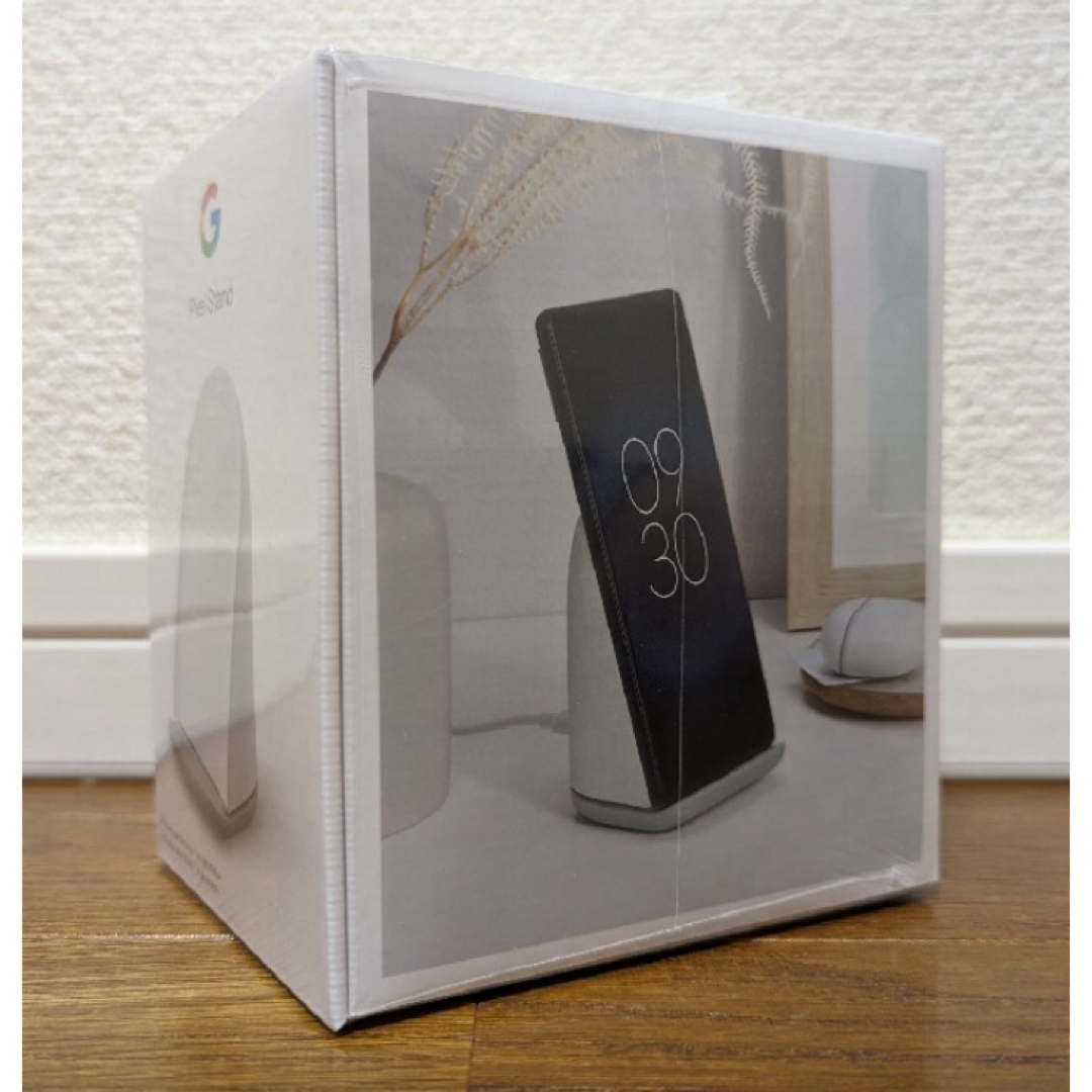 Google(グーグル)の新品 Google Pixel Stand　第2世代　超高速なワイヤレス充電器 スマホ/家電/カメラのスマートフォン/携帯電話(バッテリー/充電器)の商品写真