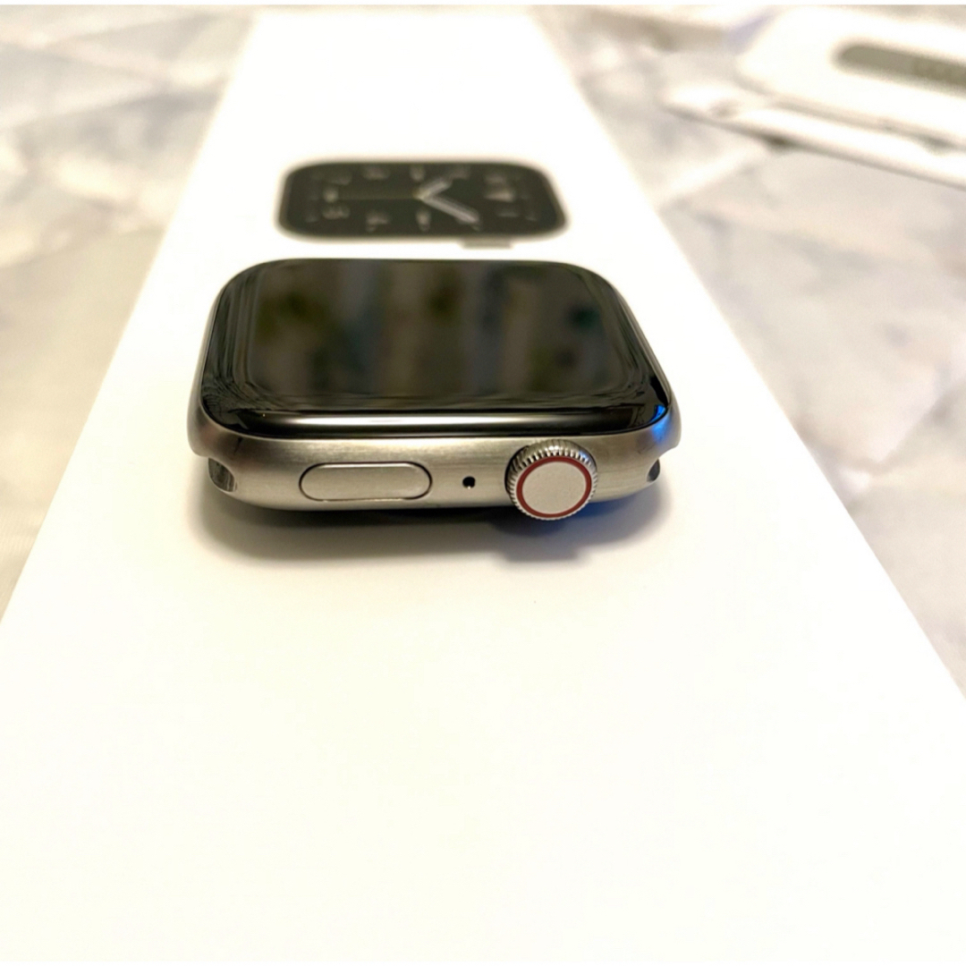Apple Watch(アップルウォッチ)のApple Watch Series6 チタニウム44mm メンズの時計(腕時計(デジタル))の商品写真
