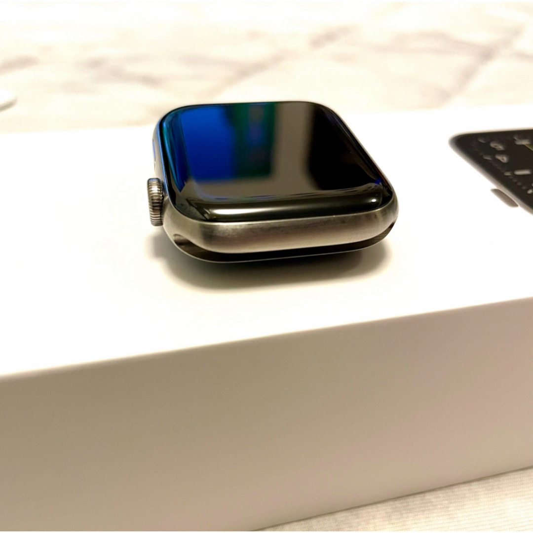 Apple Watch(アップルウォッチ)のApple Watch Series6 チタニウム44mm メンズの時計(腕時計(デジタル))の商品写真