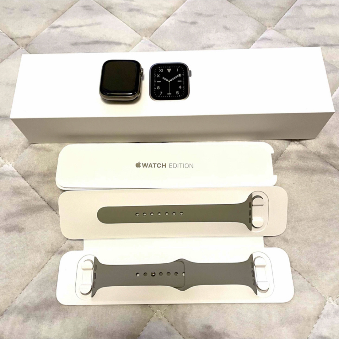 Apple Watch(アップルウォッチ)のApple Watch Series6 チタニウム44mm メンズの時計(腕時計(デジタル))の商品写真