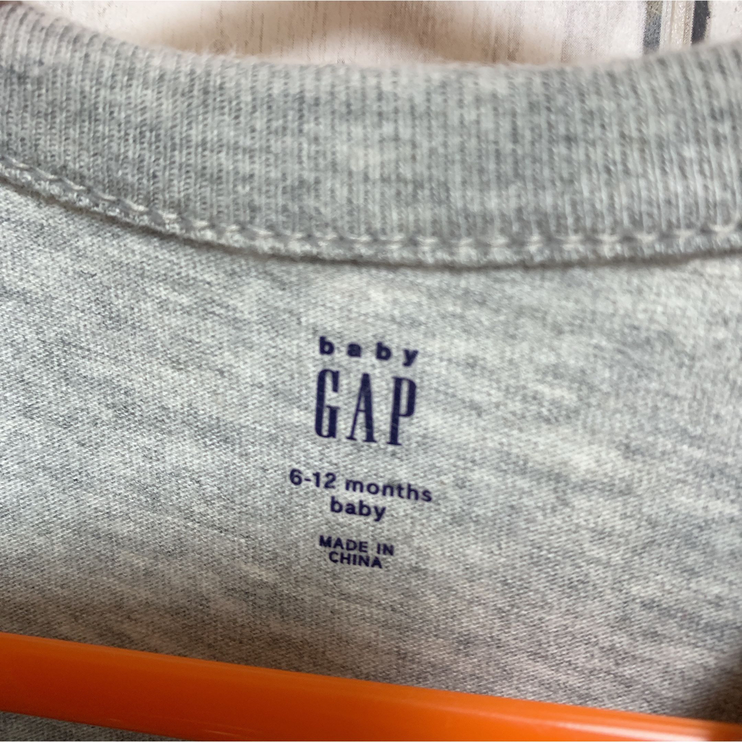 babyGAP(ベビーギャップ)の【超美品❤️】babyGapベビー長袖ロンパース 70 キッズ/ベビー/マタニティのベビー服(~85cm)(ロンパース)の商品写真