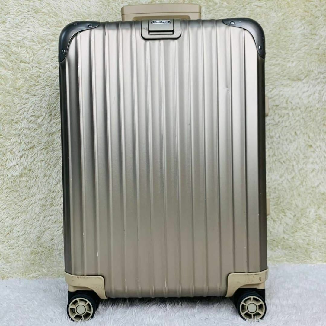 RIMOWA リモワ TOPAS トパーズ 32L 4輪 TSAトパーズ - 旅行用バッグ RIMOWA リモワ TOPAS トパーズ 32L 4輪 TSAトパーズ - 旅行用バッグ
