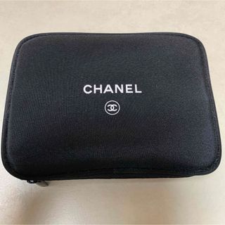 シャネル(CHANEL)の【専用】CHANEL 化粧ポーチ（未使用ブラシ6点セット）(コフレ/メイクアップセット)