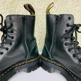 Dr.Martens - 極美品✨希少色 ドクターマーチン JADON グリーン 厚底