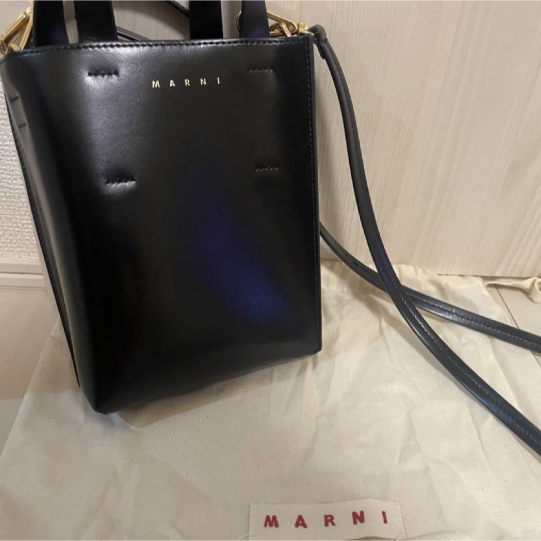 MARNI  マルニ　ナノ  Museo バッグ ショルダーバッグ　ブラックショルダーバッグ