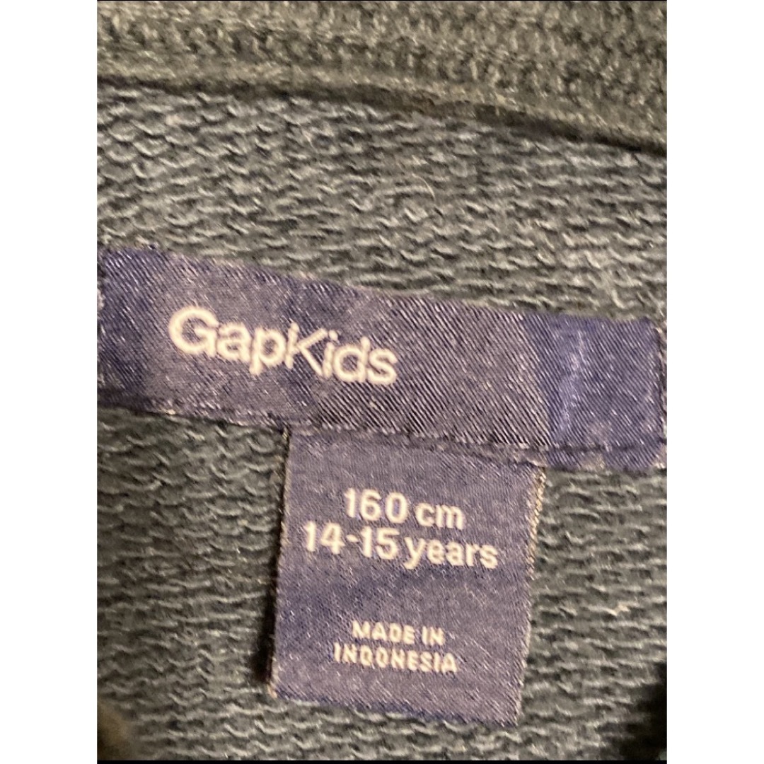 GAP Kids(ギャップキッズ)のGAPkids パーカー　160 ネイビー キッズ/ベビー/マタニティのキッズ服女の子用(90cm~)(ジャケット/上着)の商品写真