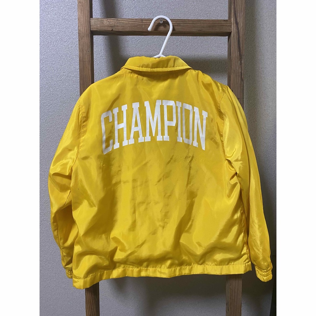 Champion(チャンピオン)のチャンピオン 黄色 ジャケット キッズ/ベビー/マタニティのキッズ服男の子用(90cm~)(ジャケット/上着)の商品写真