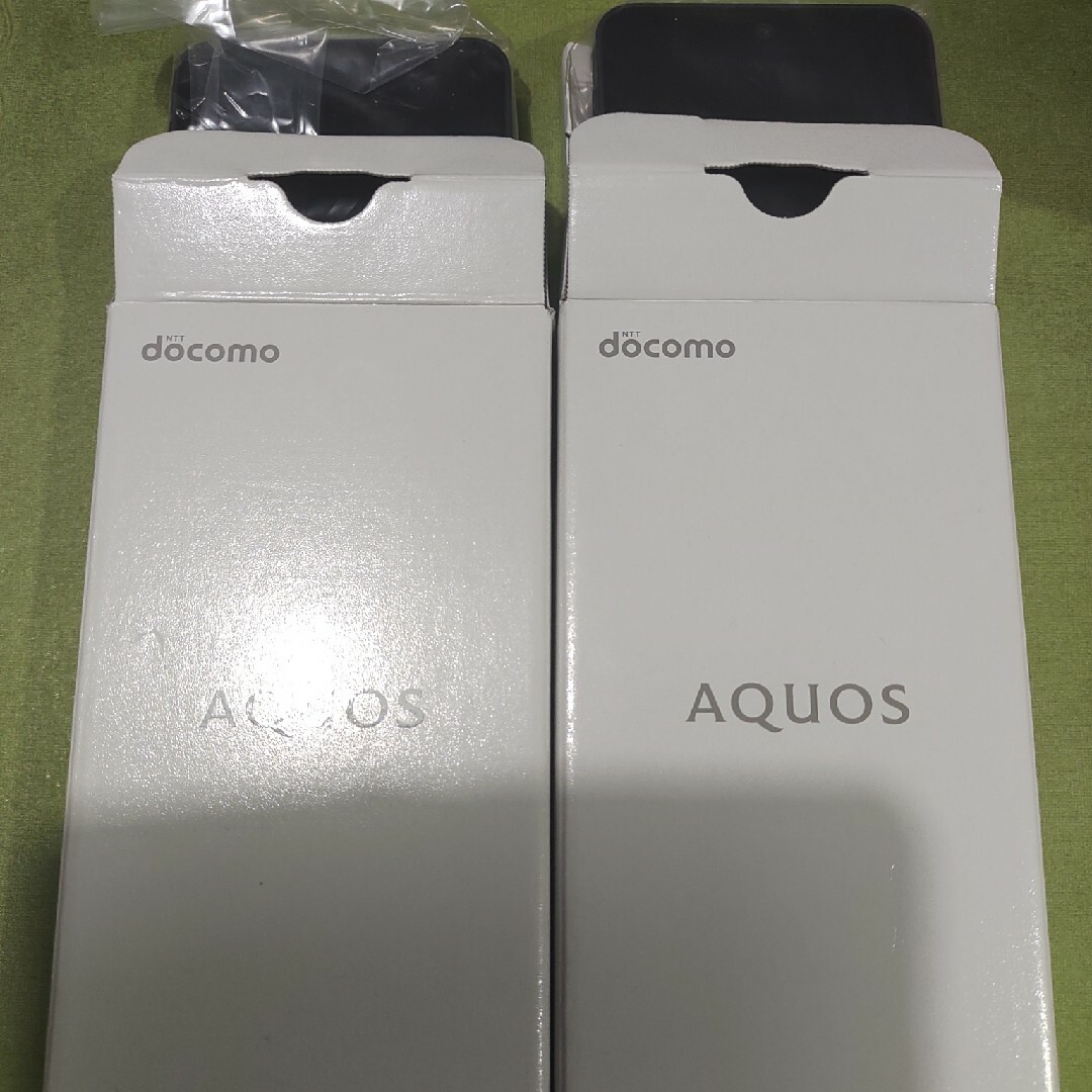 SHARP AQUOS wish2 SH-51C チャコール ２台セット