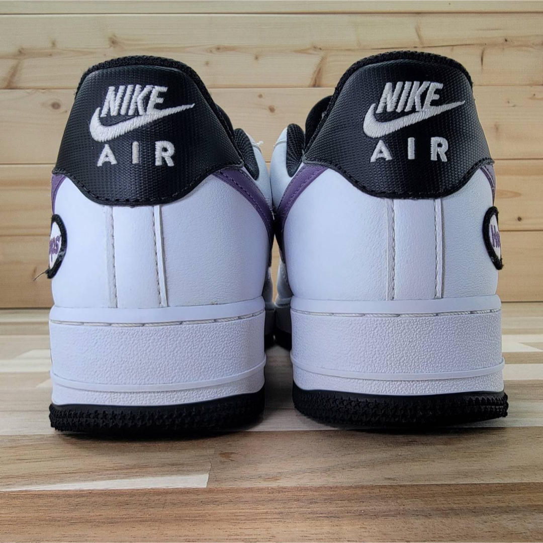 NIKE - ナイキ エアフォース1 ロー '07 LV8 NIKE - ナイキ エアフォース1 ロー '07 LV8