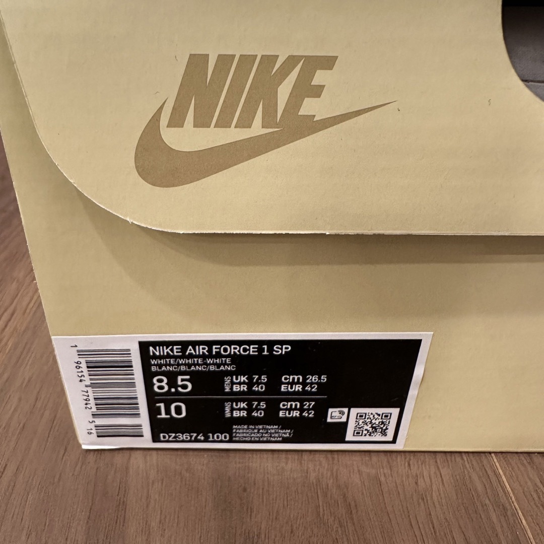 NIKE(ナイキ)のBillie Eilish × Nike Air Force 1 Low新品 メンズの靴/シューズ(スニーカー)の商品写真